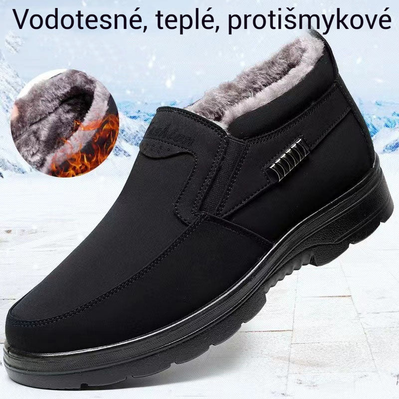 đ„đ„ă39-47ăKözĂ©pkorĂș Ă©s idĆs tĂ©li bĂĄrsony vastagĂtott pamutcipĆ vĂzĂĄllĂł meleg csizma