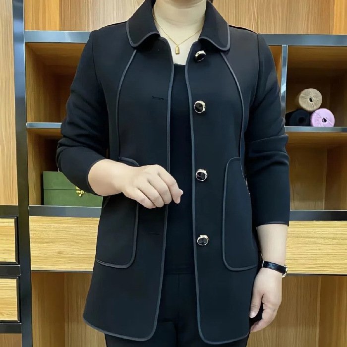 Féláron, korlátozott ideig 🎊【M-4XL méretek】2025-ös új modell: monokróm trikó modell galliano szegéllyel